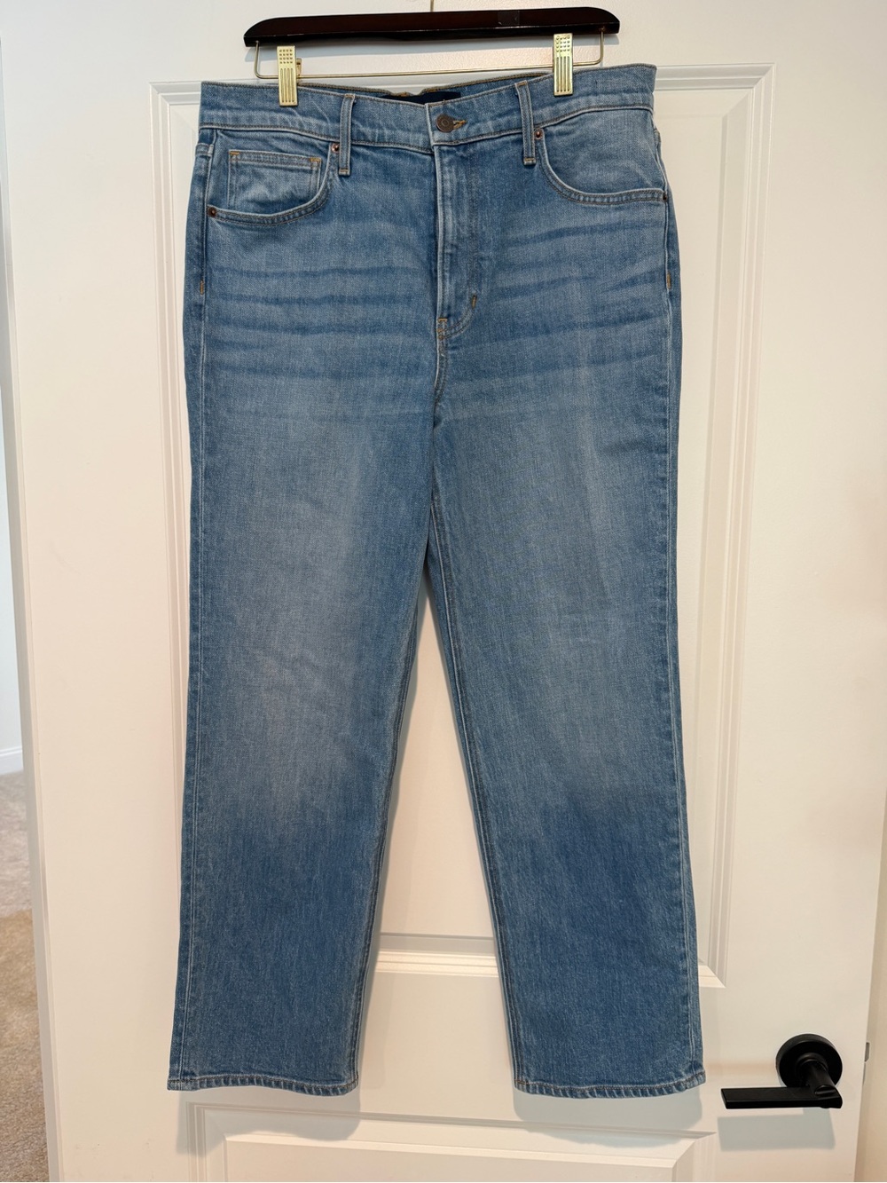 Veronica Beard Light Blue Straight Jeans